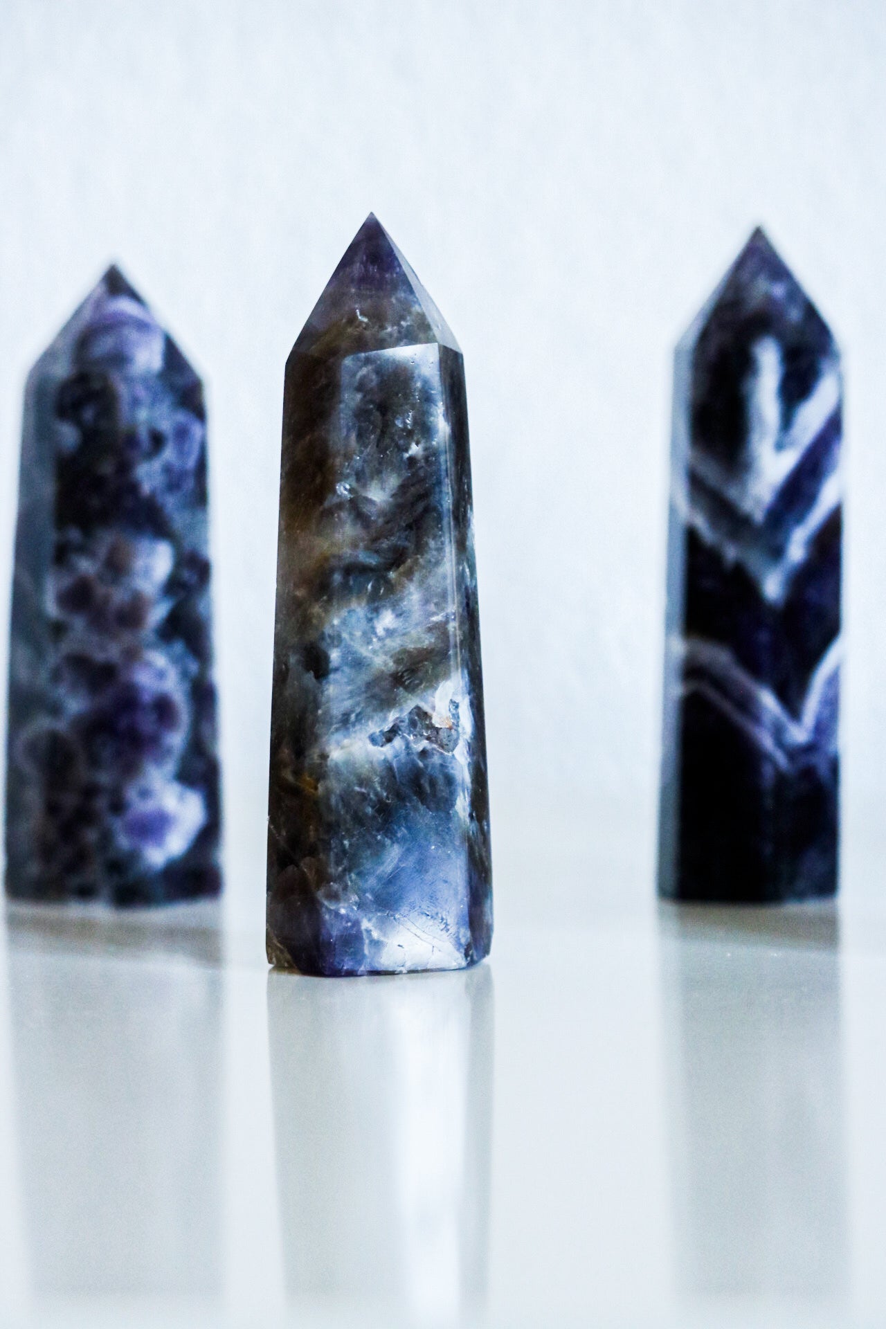 Dreamy amethyst small towers