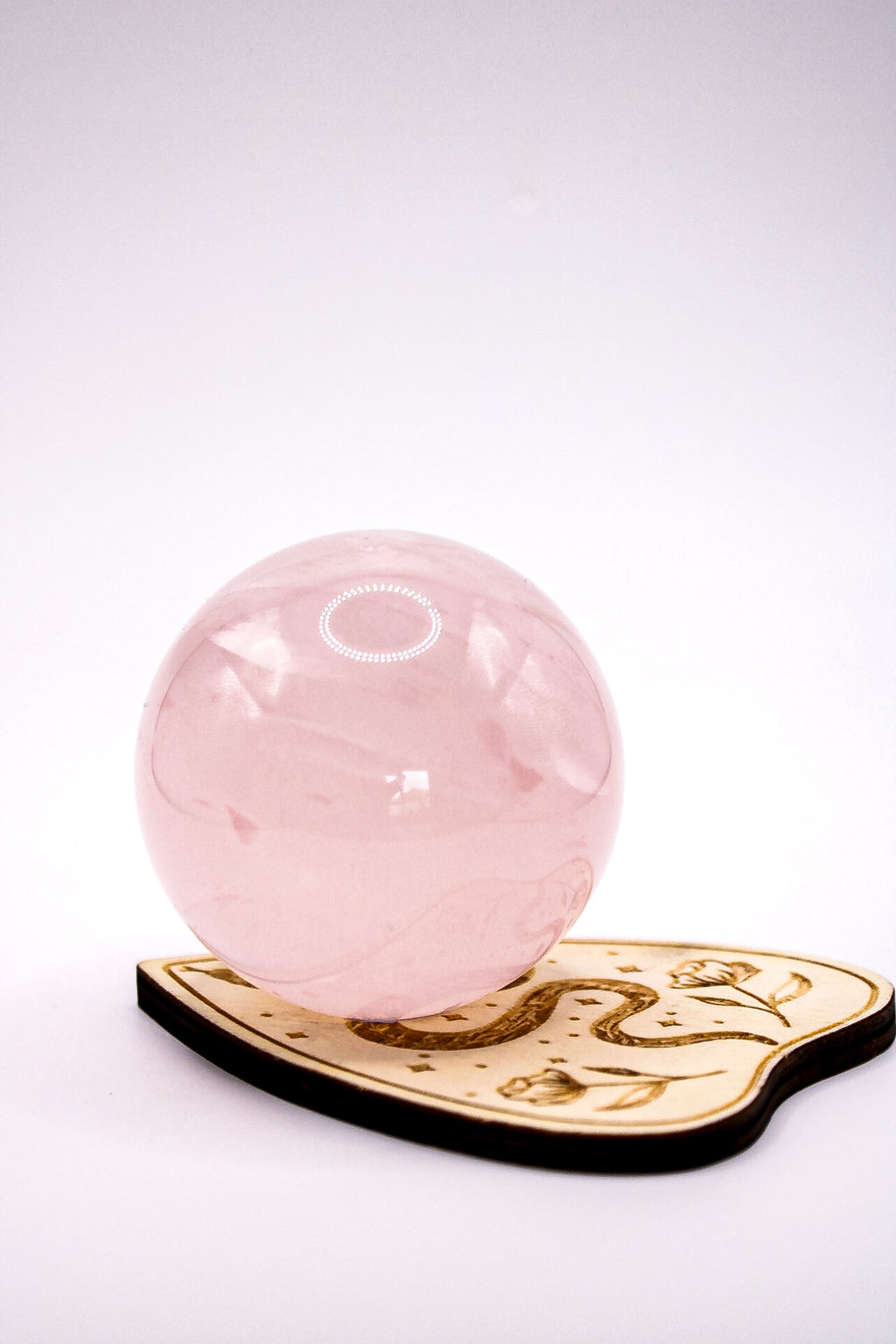 Natuurlijke rozenkwarts sphere detail