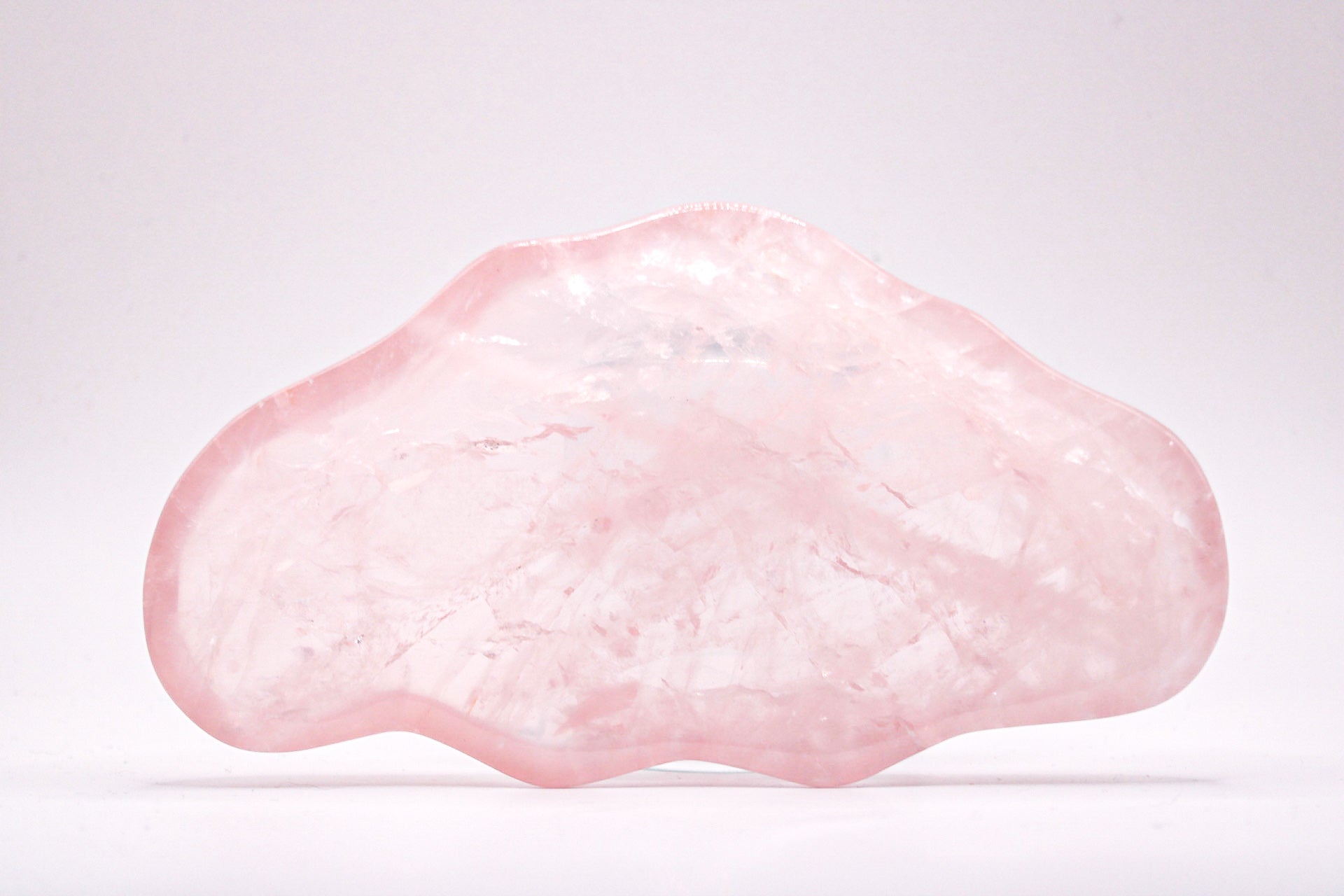 Rozenkwarts schaaltje detail kristalstructuur